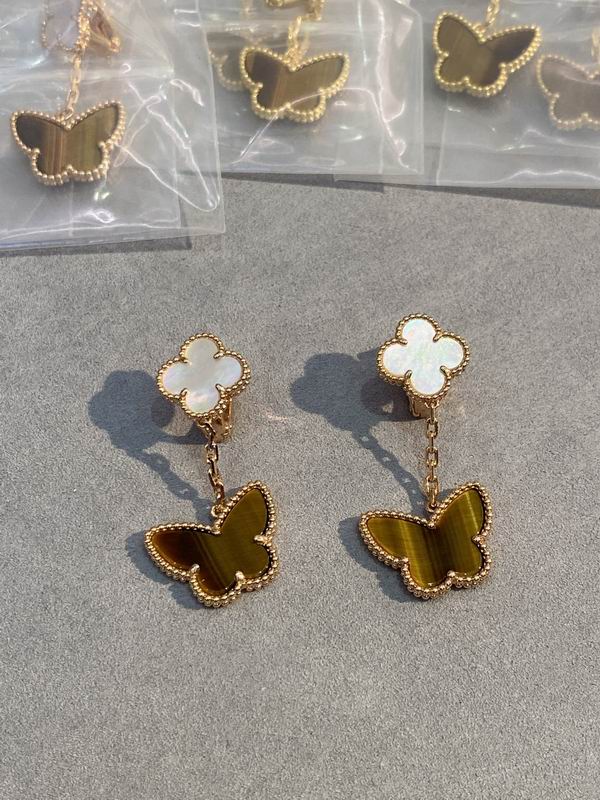 Van Cleef & Arpels earring 03lyh36